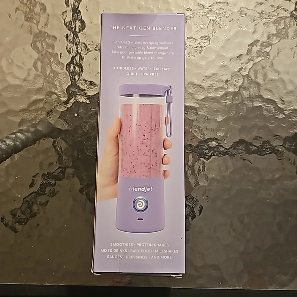 Lavender Color Blendjet 2 Portable Blender - Picture 6 of 12